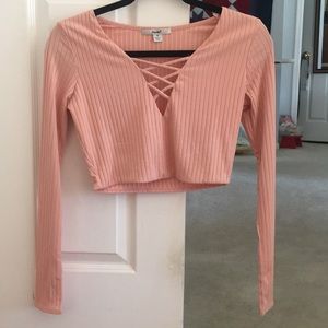 Long sleeve pink crop top